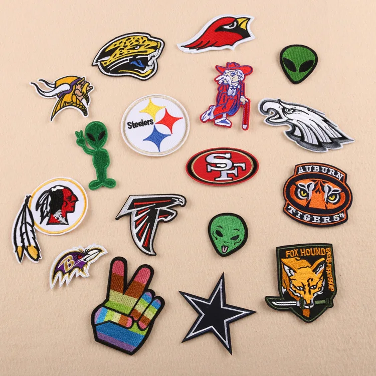 

Customizable Wholesale Computer Emboridery Label Clothing Accessories Embroidery Patch Badge Cloth Stickers