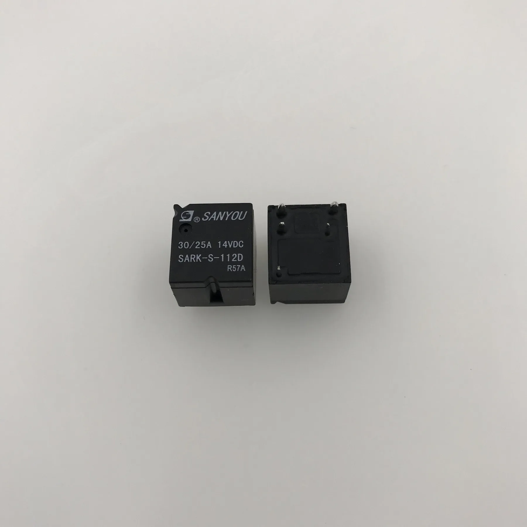 

10 шт./лот 100% новое автомобильное реле HFKC 012-ZST HFKC 012-HT Φ HFKC 012 ZST HFKC 012 HT 4PIN 5PIN 12V