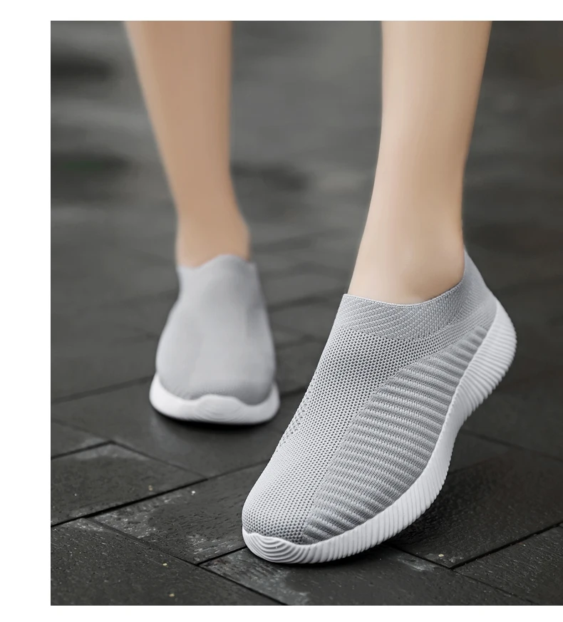 

2021 new fashion men women running shoes size 36-46 9asfa
