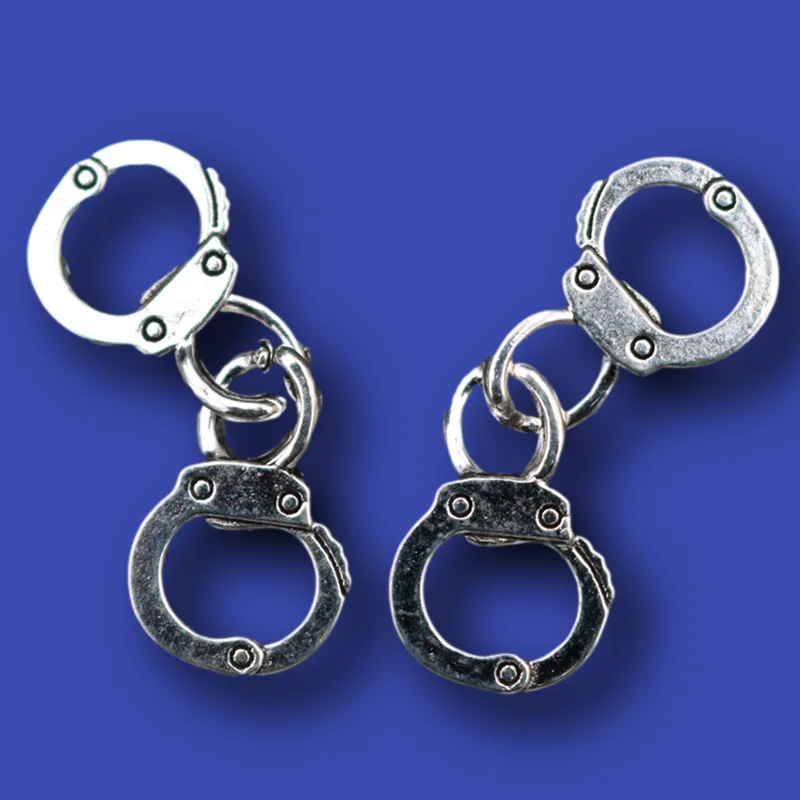 8 шт. посеребренные тюремные охранники 3D наручники кулон ретро ожерелье серьги