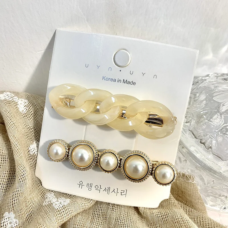 

2Pcs/Set Korean New Acrylic Vintage Chain Hair Clips Imitation Pearl Hairpins for Women Girls Retro Headdress Hair Accessories