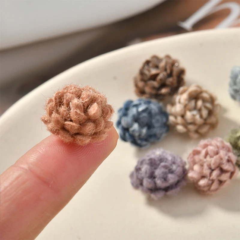 Осенне-зимние цветные меховые Многослойные маленькие серьги в форме цветка