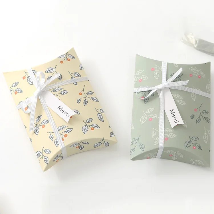 

20pcs Folding Pillow Carton Fresh Floral White Cardboard Creative Small Gift Candy Packaging Box