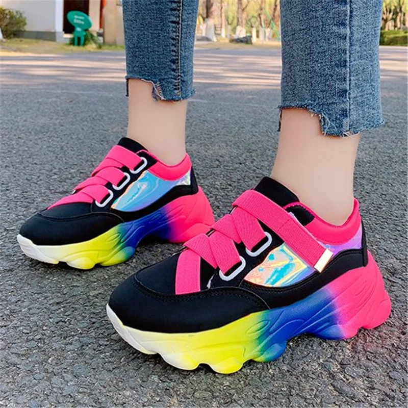 

Женские кроссовки на платформе радужного цвета, повседневная спортивная обувь на танкетке 2021 см, сезон весна-лето 5,5