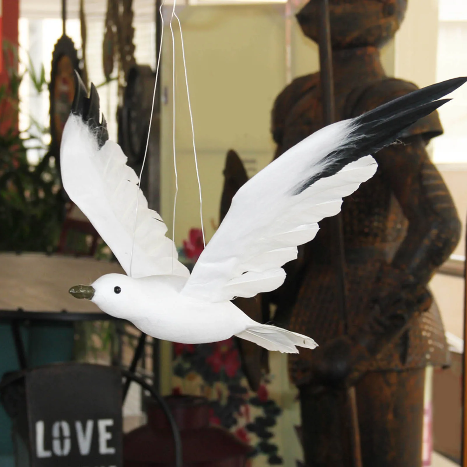 

Artificial Flying Faux Feather Bird Hanging Decorations Dreamcatcher Colgantes Wind Chimes Carillon Oyuncak Duck Decoy