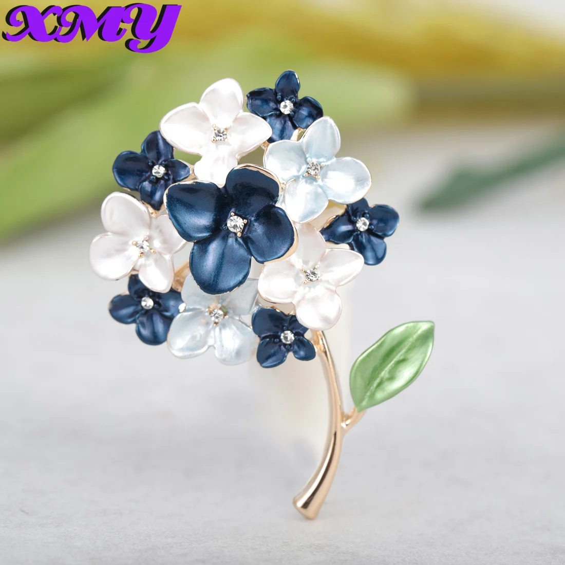 

Flower Enamel Purple Red Blue Lilac Flower Brooches For Women Suit Collar Clip Hydrangea Weddings Party Brooch Lapel Pins
