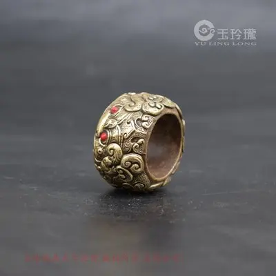 

Copper wrench finger of antique and exquisite bronze ware (dragon pattern)