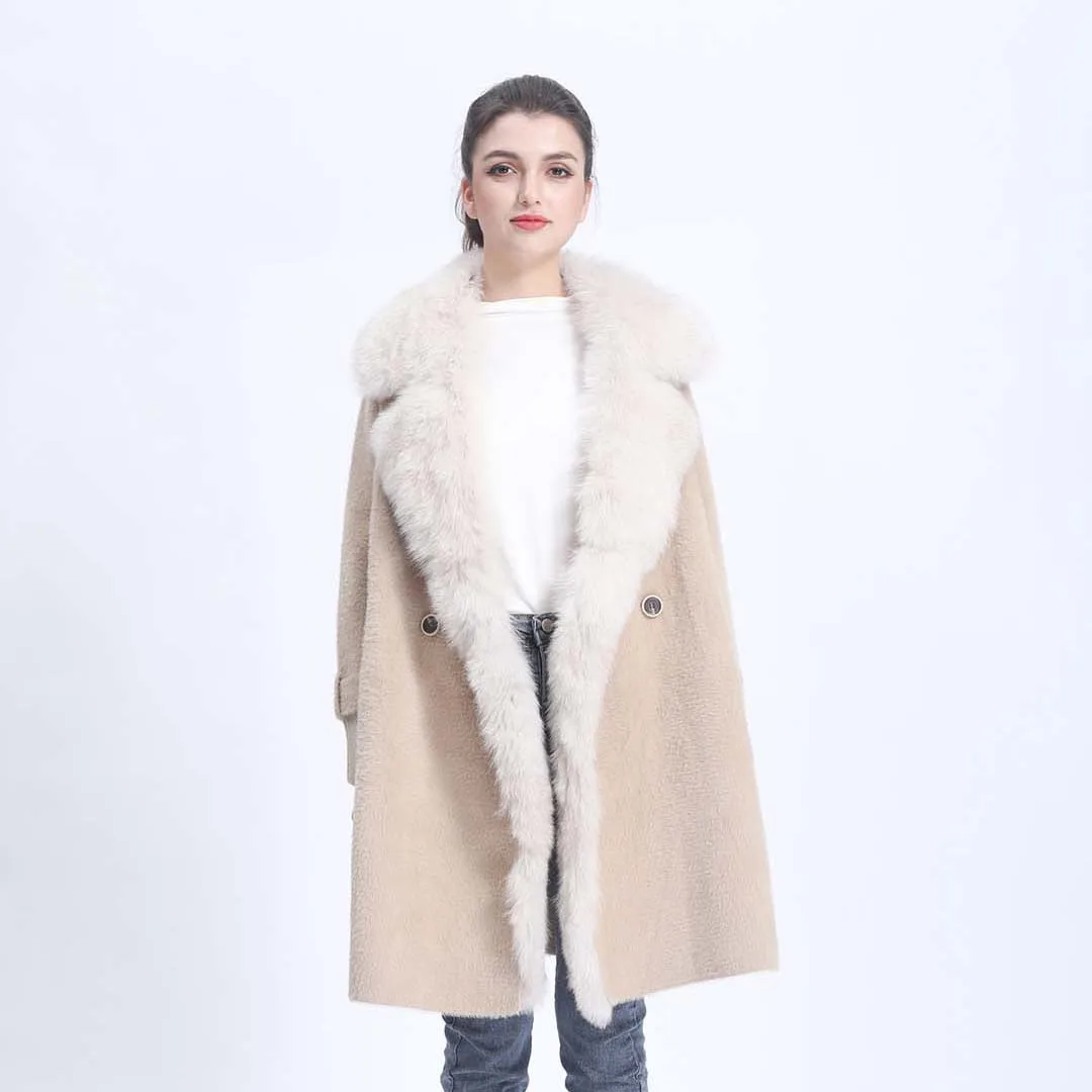 Женское зимнее пальто с воротником из лисьего меха | Женская одежда
