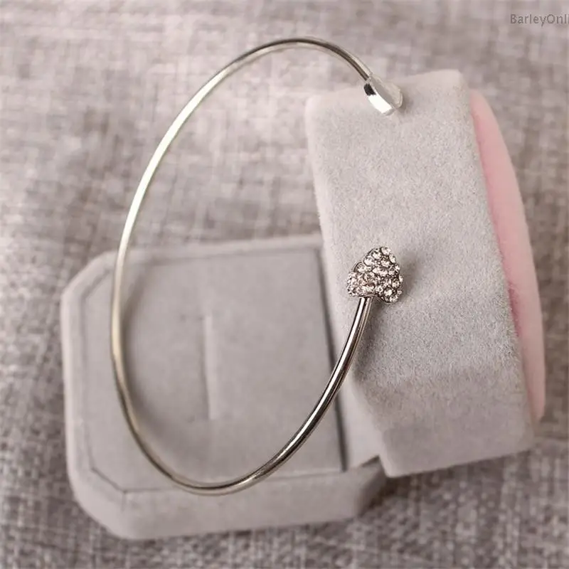 Браслеты в форме сердца современный темперамент простой морозный стиль