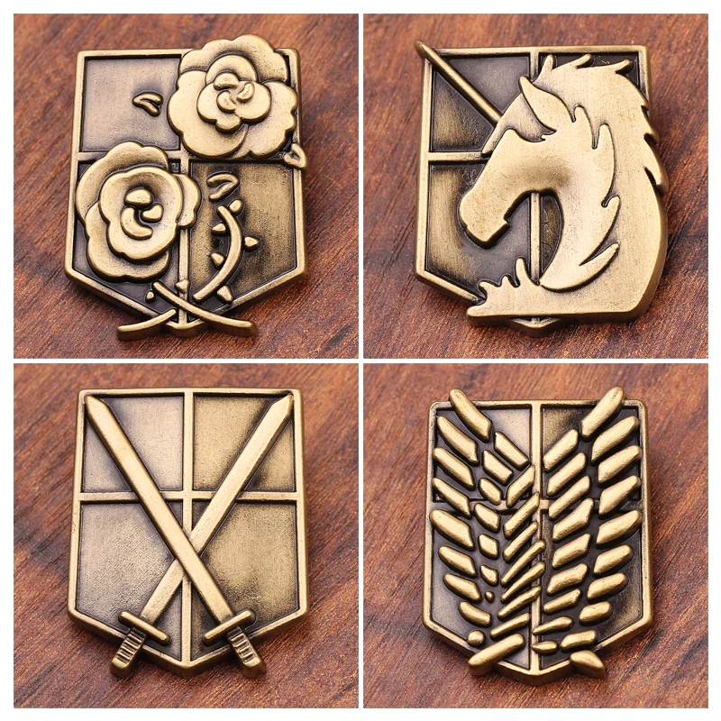 Брошь атака на Титанов|Броши| |