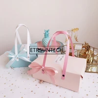 100pcs pink blue paper gift box with handle mooncake biscuit candy box party wedding favors giveaway gift boxes