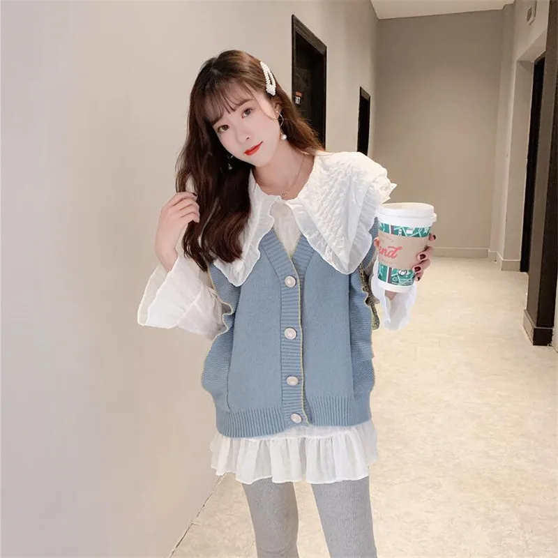 Женский трикотажный жилет с оборками и рубашка большими лацканами свитер без