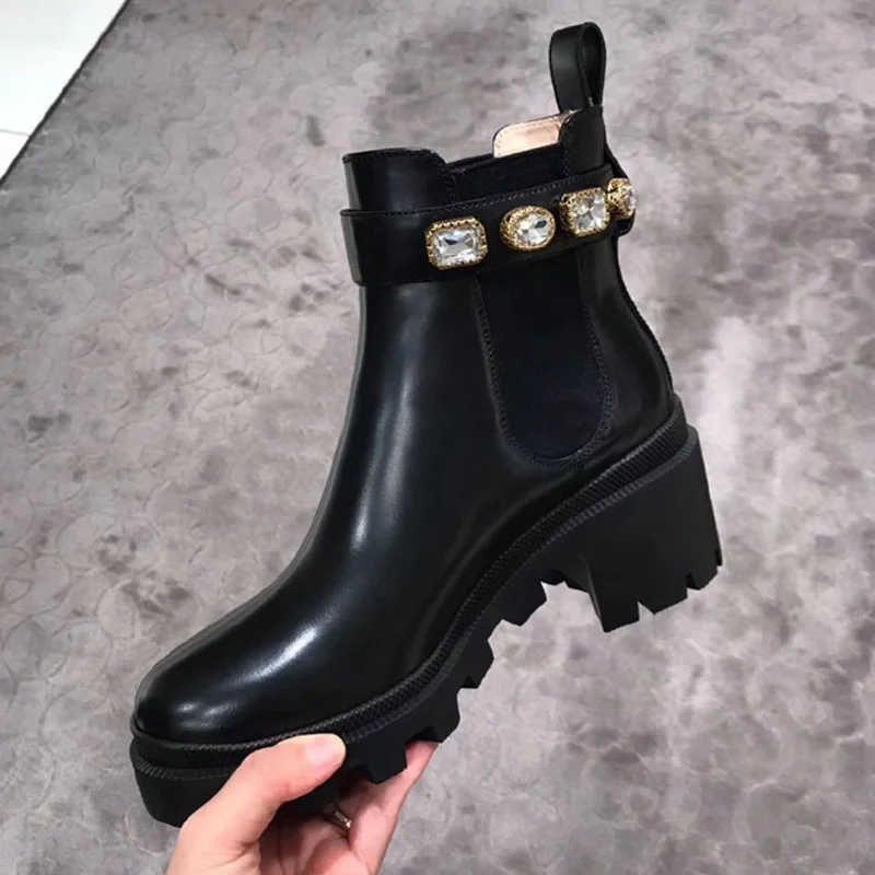 

2021 Luxury Band Leather Black Ankle Boots Women Thick Heel Fashion Shoes Crystal Chelsea Boots Platform Bare Short Booties
