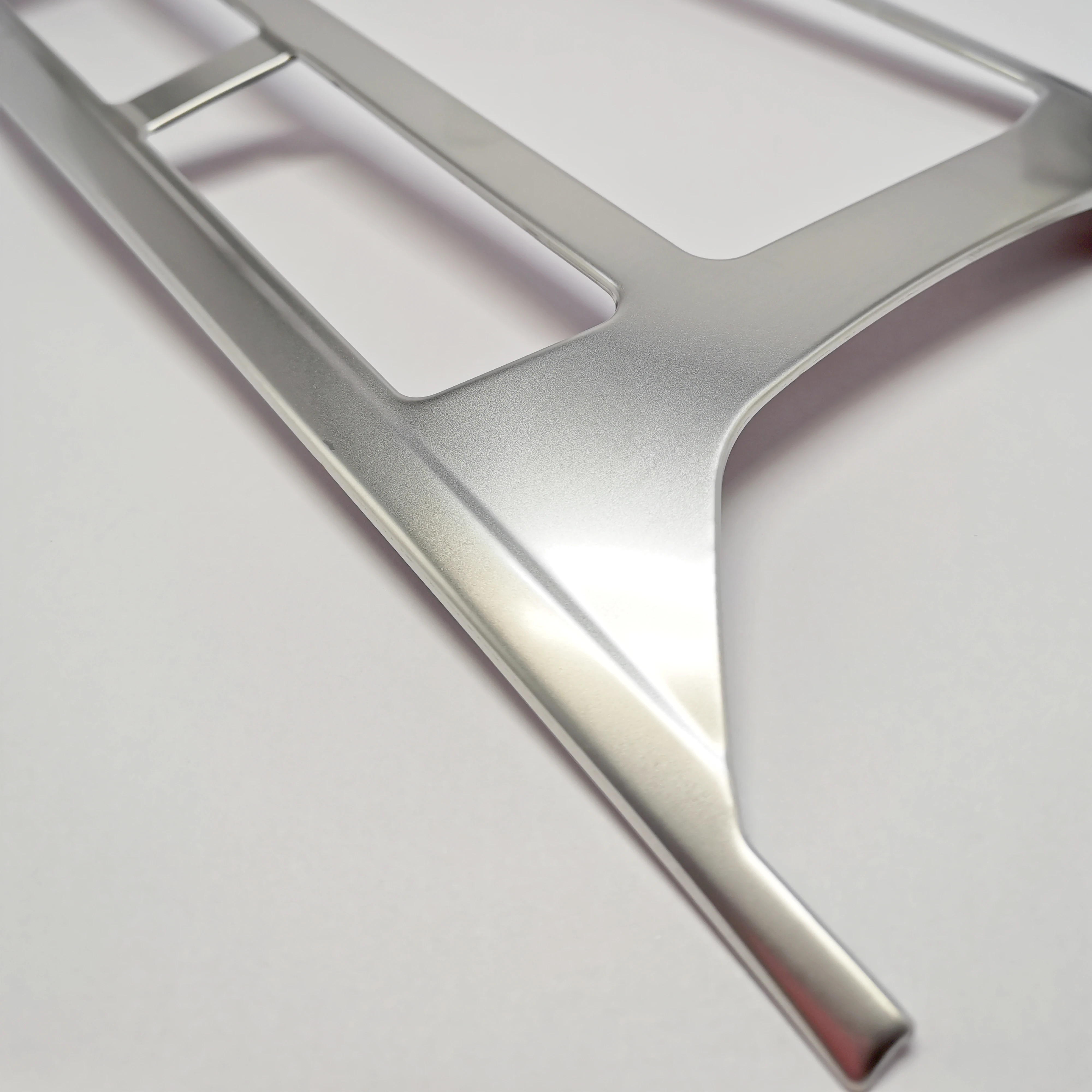 

For Volkswagen Vw T-ROC T ROC TROC 2017 2018 2019 Stainless steel Interior Car Central Console Water Cup Cover Frame Panel Trim