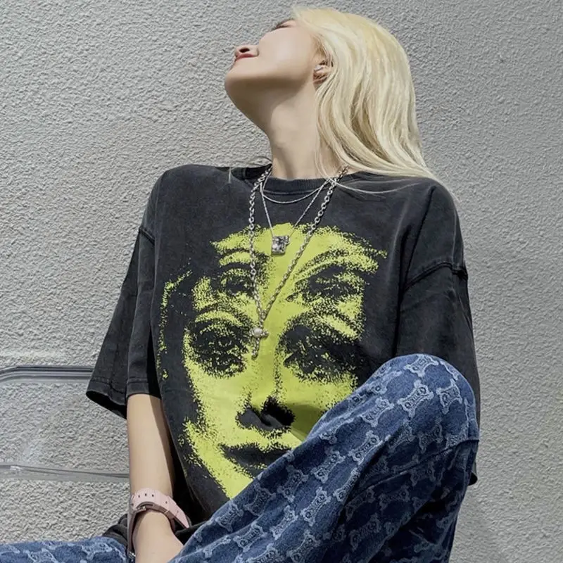 

Gothic BF Face Graphic Short Sleeve Tees Harajuku Cotton Tshirt Y2k Korean Vintage Hiphop Summer Women Plussize T Shirt Top 2021