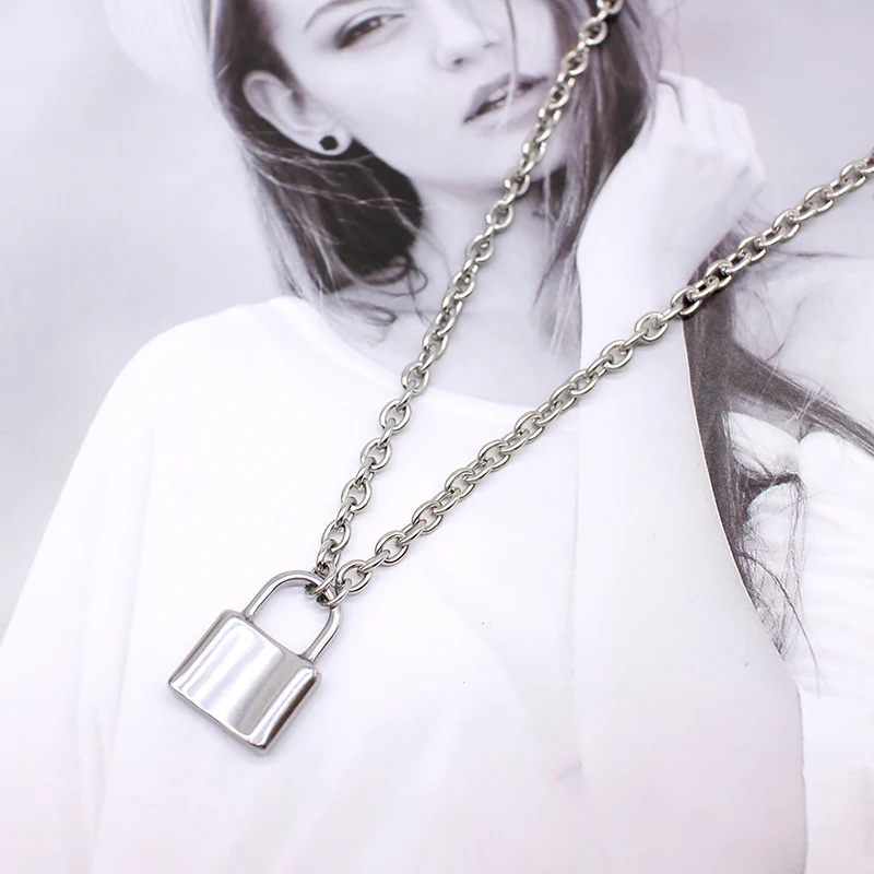 Женское серебряное колье из нержавеющей стали с подвеской в виде