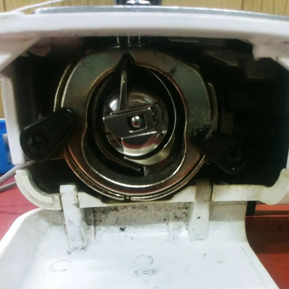 1 шт. аксессуары для швейной машины Женская катушка подходит большинства брендов