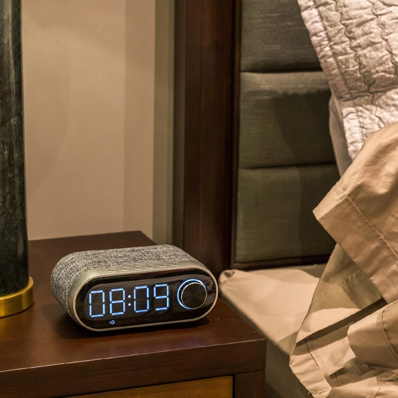 

EasyLIFE Speaker Portable Speaker Subwoofer Speaker MP3 Player Support Tf Card USB SY005