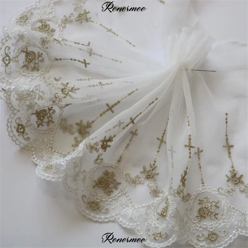 Мягкая фатиновая ткань цвета слоновой кости с золотой нитью вышивка Venise