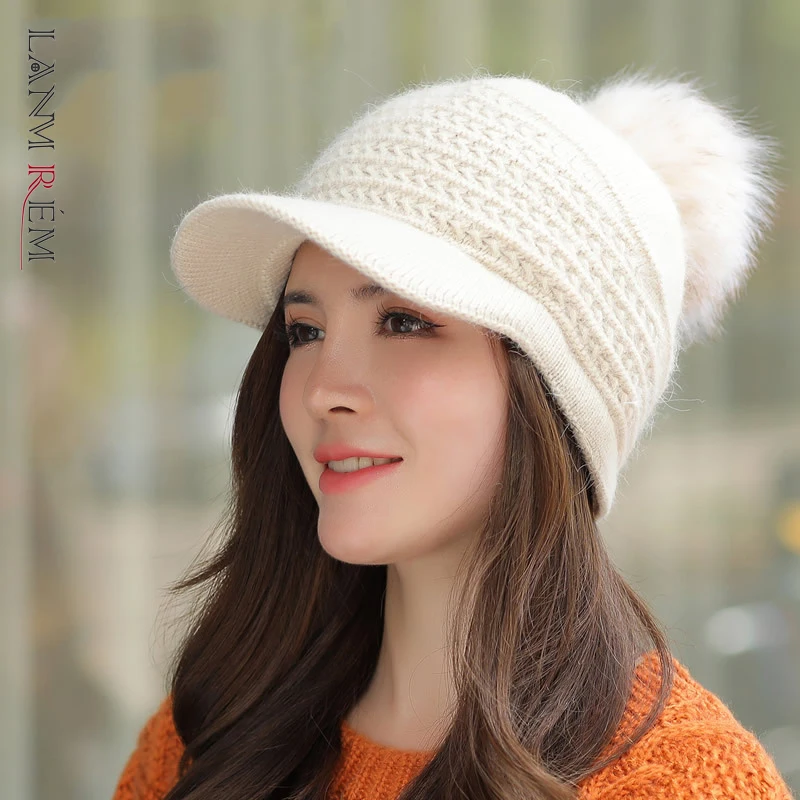 

LANMREM 2022 New Winter Knitted Warm visors Hats Versatile Female Hairball Cap Women Solid Color Sweater Hat