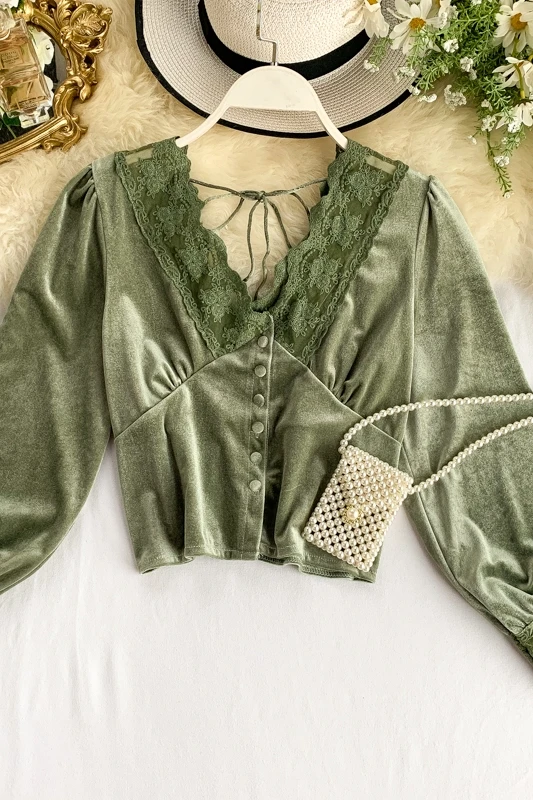 

2020 new fashion women's French retro lace V-neck stitching velvet short long-sleeved blouse