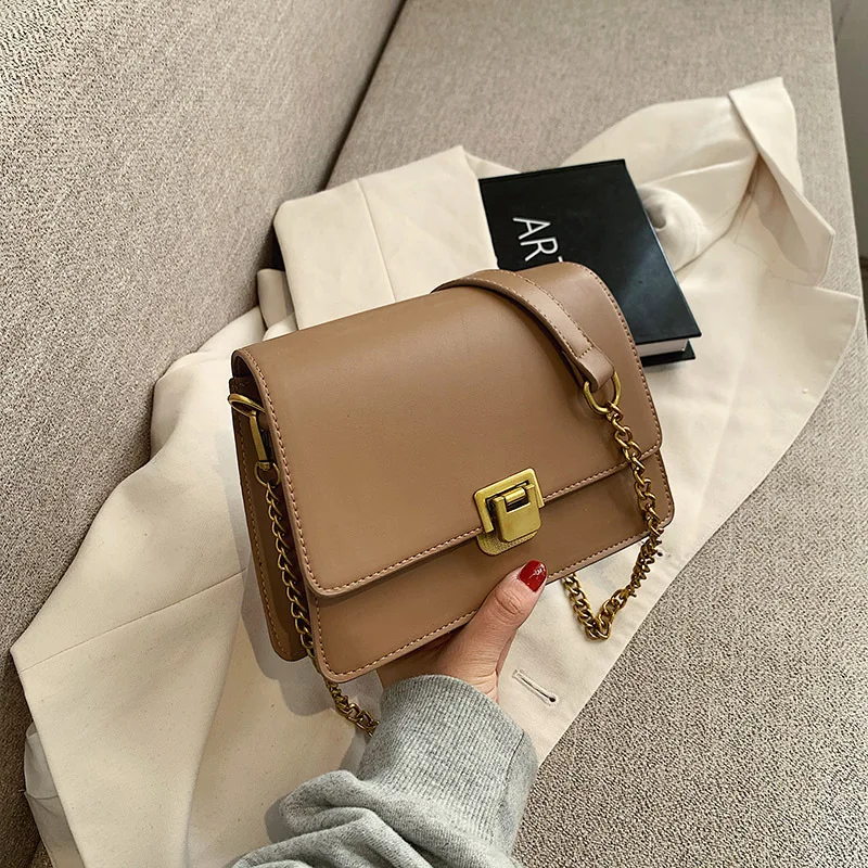 

2021spring New Trendy Chain Fashion Lady Big Bag Texture Messenger Bag High Quality Leather Simple One-shoulder Small Square Bag