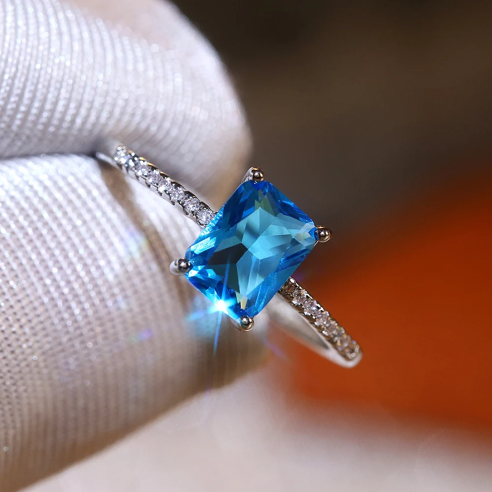 Huitan женские обручальные кольца с четырьмя когтями синего цвета микрозакрепкой CZ