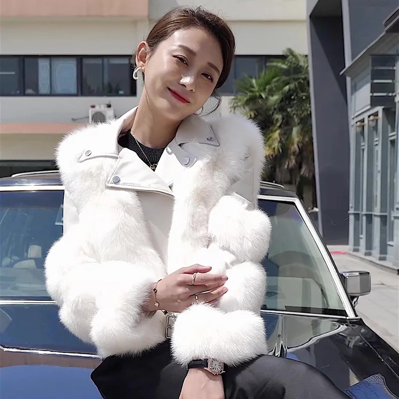 Winter Fashion New Sheep Skin Splicing Fox Fur Teddy Coat Women's Short Real Fur Wool Covered Button Lantern Sleeve Slim Jacket