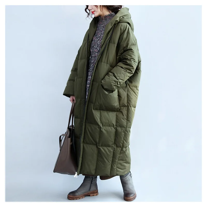 Свободный пуховик большого размера новая зимняя Толстая длинная куртка женский