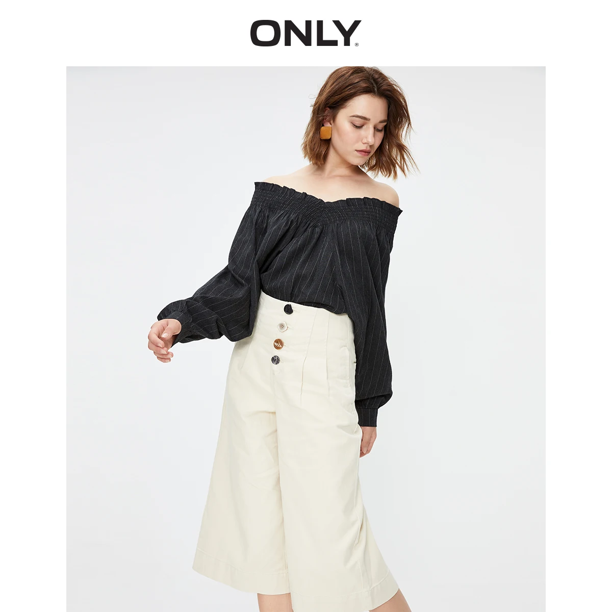 Джинсы-капри с высокой посадкой и широкими штанинами | Женская одежда