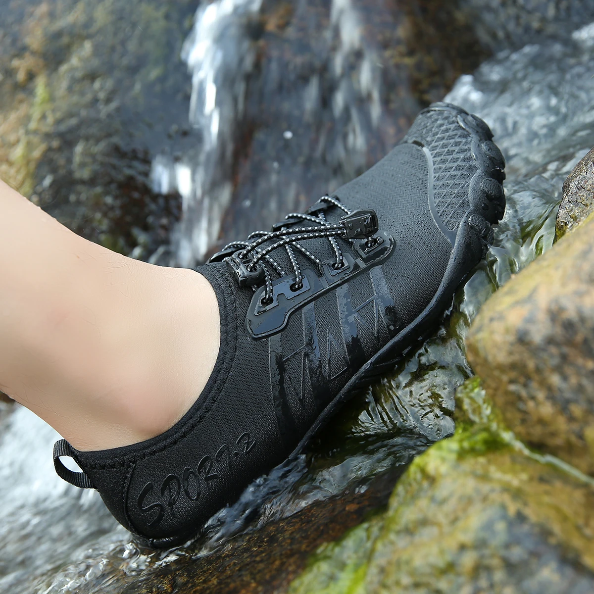 

Men Water Aqua Shoes Women Five Toe Swimming Sneakers Barefoot Sandals For Kids Beach Hiking Shoes Breathable Quick Dry Footwear