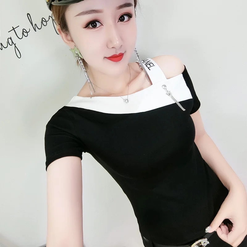 #7389 черная белая красная полосатая футболка с открытыми плечами женская косым