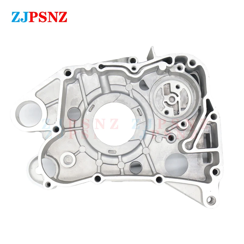 

Motorcycle GY6 125cc 150cc Right Side Crankcase Cover Auto Engine Oil Pump Cover Universal