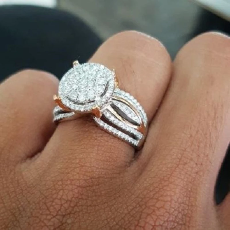 

Luxury Rose Gold Color Women Ring Inlaid Dazzling Round Cubic Zirconia Brilliant Bridal Wedding Engagement Eternity Rings