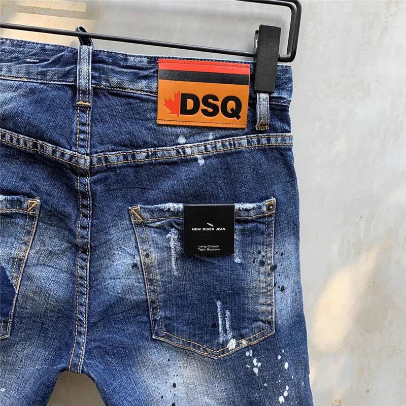 

Dsquared2, DSQ2