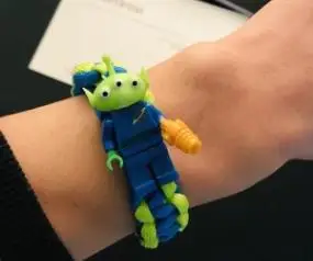 История игрушек 4 Buzz Lightyear woody aliens браслет Мстители Железный человек Капитан Америка строительный блок браслет Минифигурка Подарочная игрушка - Окраска металла: 16