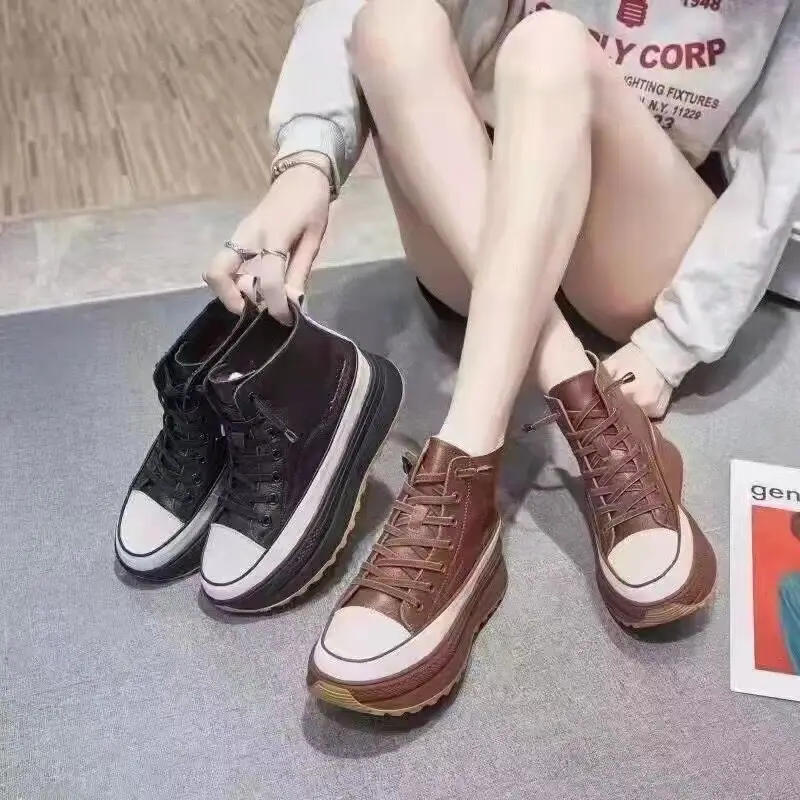 

Women High Quality Autumn Cowhide Boots 2022 New Sytle Platform Brown Shoes Female Fashion Martin Boot Spring Short Boots CX006