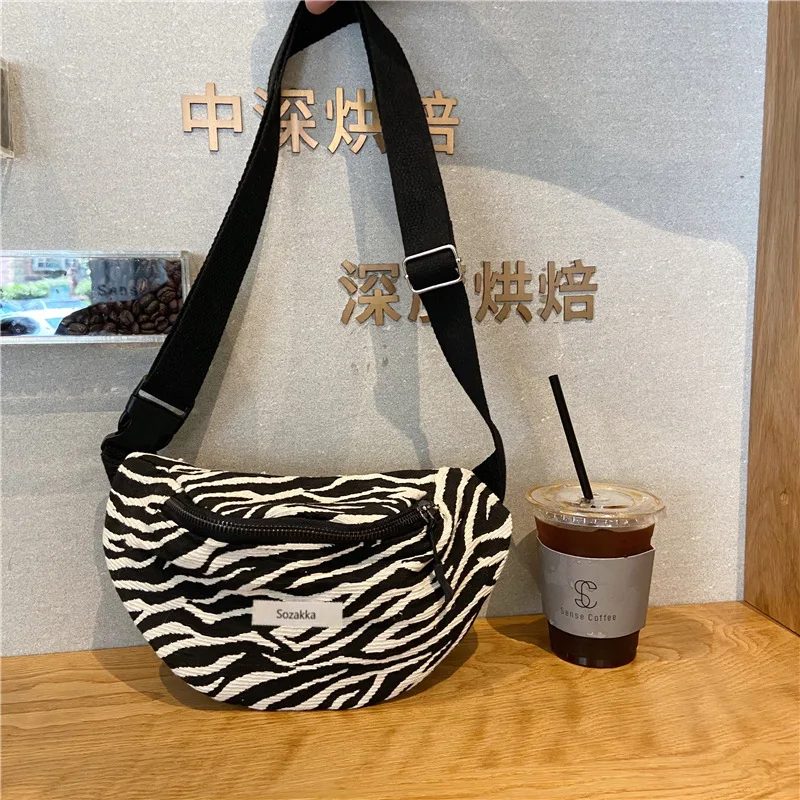 

Vintage Corduroy Women Small Shoulder Crossbody Bag Leopard Belt Girls Messenger Bags Winter Fashion Striped Female Handbags
