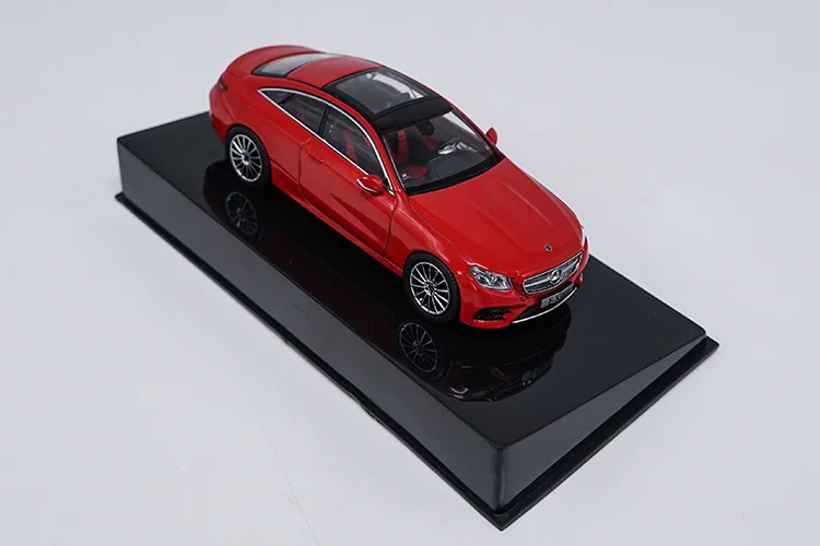 1:43 E300 E-KASE Coupe модель сплава автомобиля статические высокой моделирования металлические модельные автомобили с оригинальной коробкой