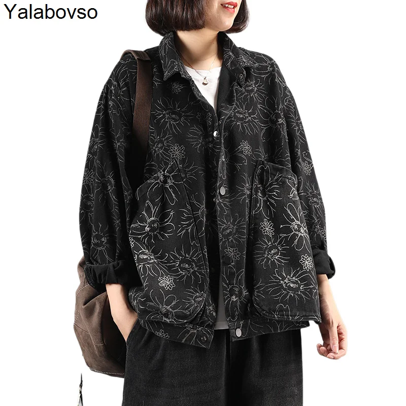 

Женская джинсовая куртка на пуговицах, черная свободная повседневная куртка из денима с карманами и принтом, в Корейском стиле, осень 2021