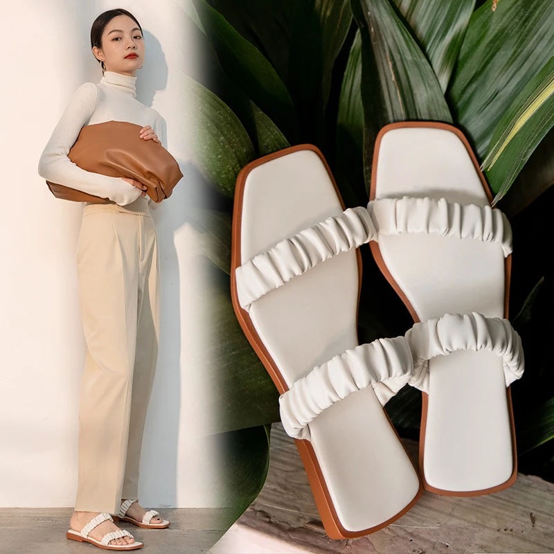 

Fashion Female Slippers genuine Leather pleated low Heels sandals 2021 Summer Newest Party Night Club Shoes Woman