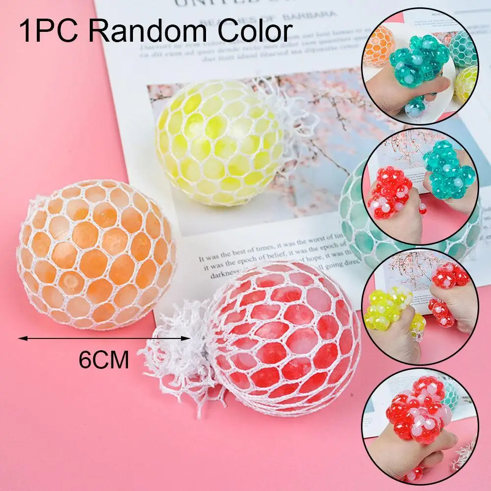 

1pcs Random Color Sticky Wall Ball Decompression Gadget Toy To Release Pressure Sticky Target For Children And Adolescents Adult