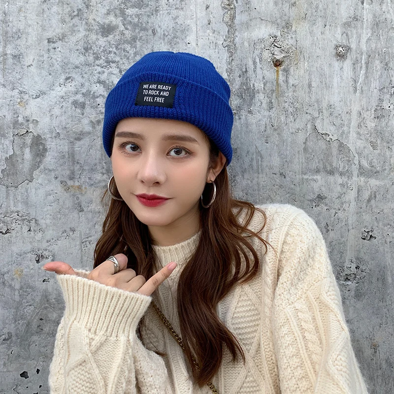 Зимние шапки для женщин 2020 Повседневные мужчин и теплые вязаные зимние модные