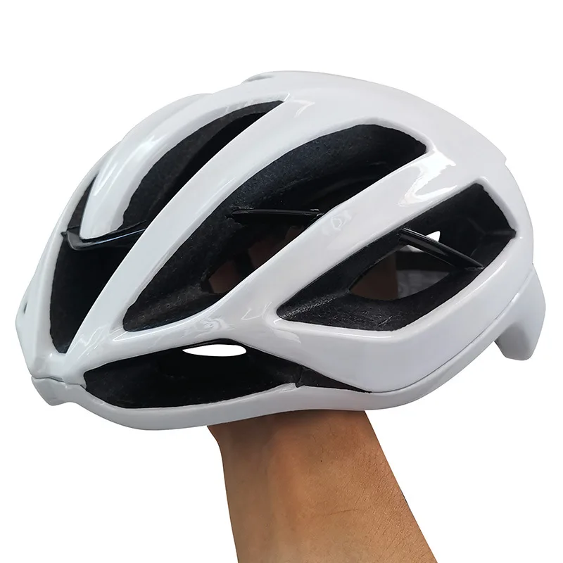 

New Mountain Bike Road Bike Riding Helmet Outdoor Sports Protective Helmet Men and Women Cycling Helmet Road Bike