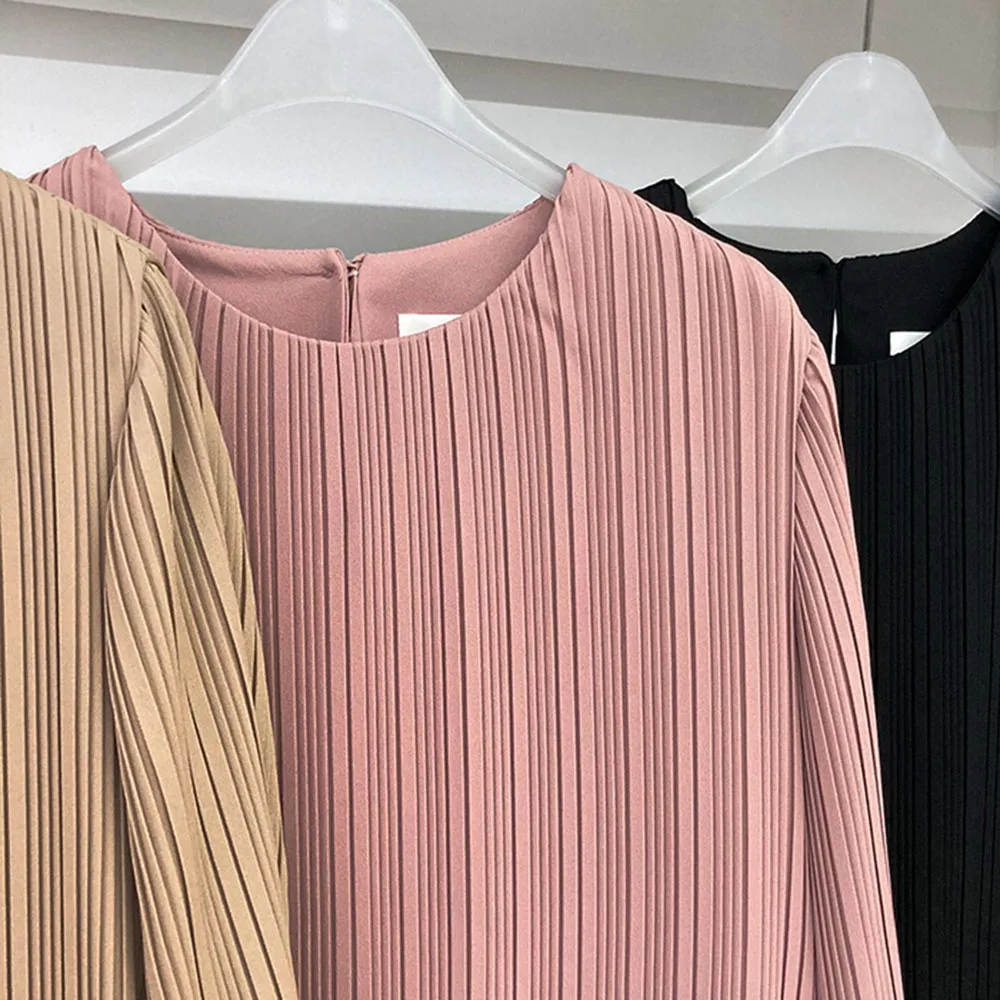 

2021 Summer New Style Korean Fashion Pleated Design Casual Solid Color Round Neck Long Sleeve Women's Dress Loose Hot Sale