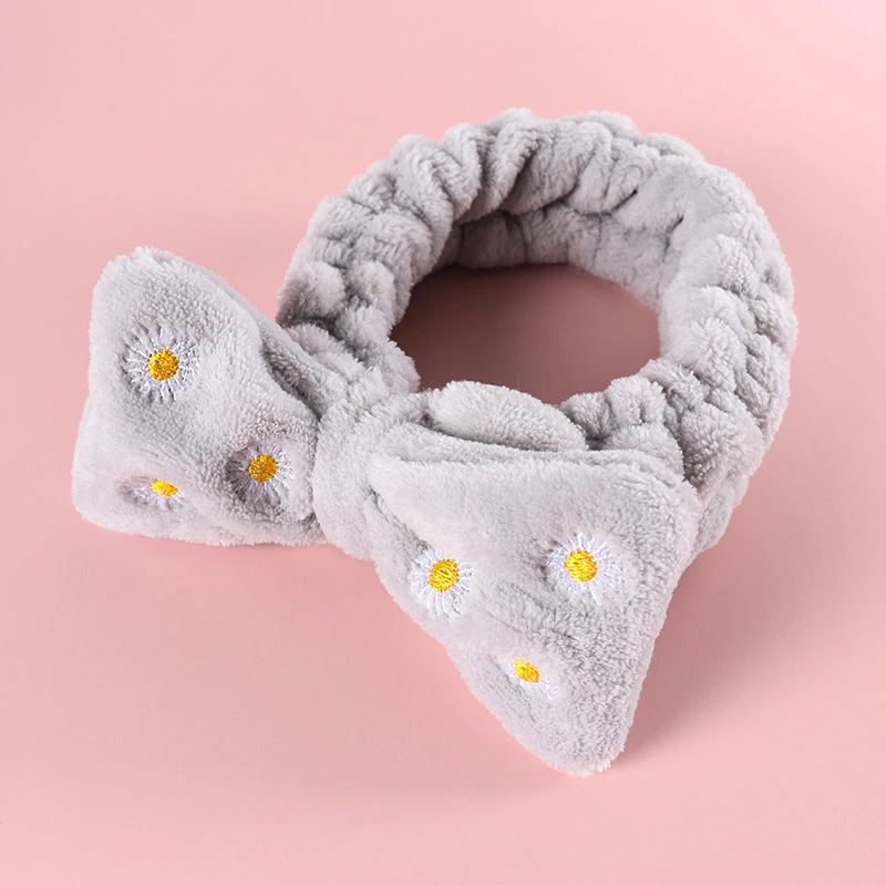 

2021 Plush Headbands Coral Fleece Hair Band Daisies Flower Elastic Soft Turban Wash Face Bow Hairbands Girls Hair Accessories