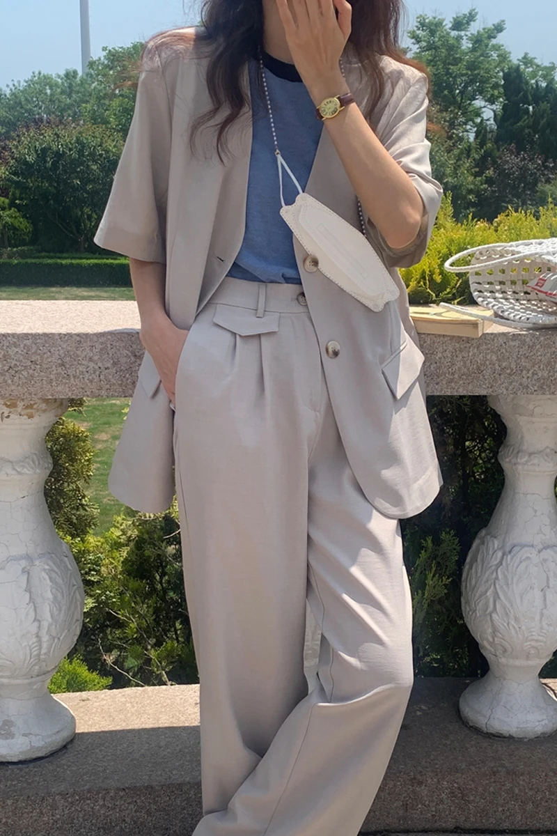

Korean style design sense V-neck suit short sleeve thin jacket + stretch high waist trouser suit women
