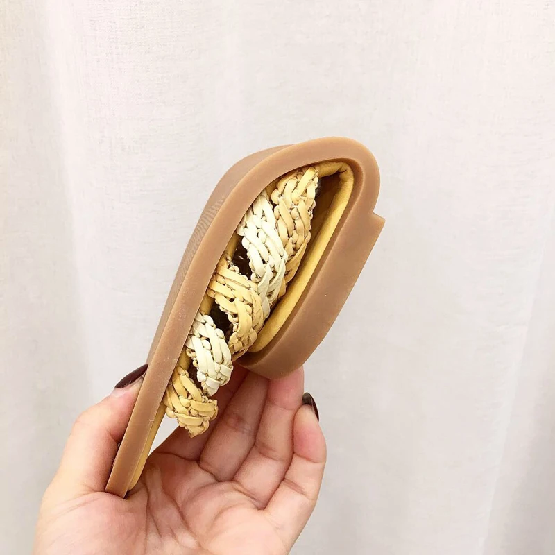 Стильные женские тапочки летние шлепанцы Модные Тканые из тростникового