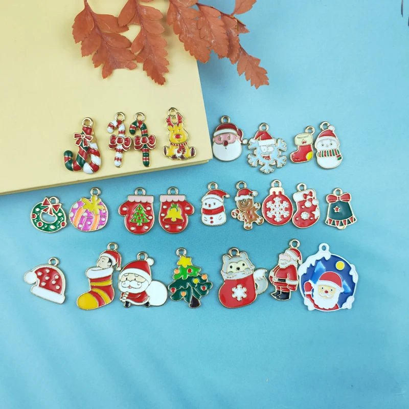 

JeQue 10pcs Enamel Christmas Charm Pendant for DIY Jewelry Making Necklace Bracelet Earring Findings Alloy Craft Jewelry Supplie