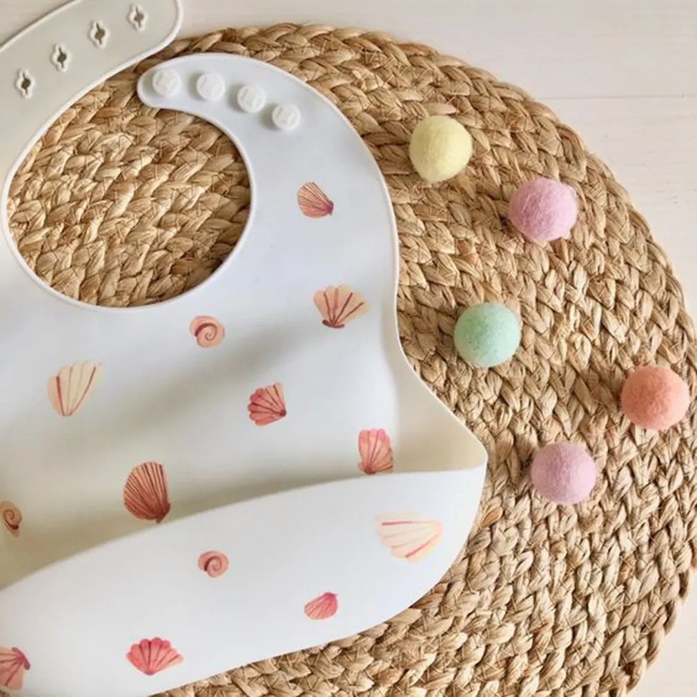 Детские нагрудники с принтом водонепроницаемые Мягкие силиконовые для